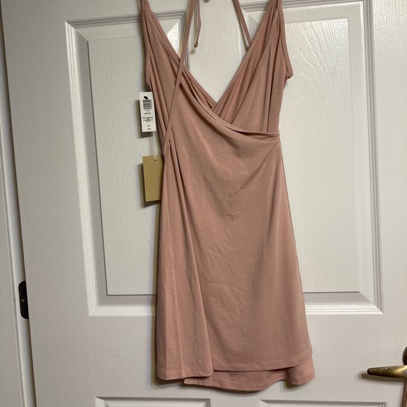 🍭SOLD🍭 Wilfred Mystic Dress Aritzia - Picture 7 of 8